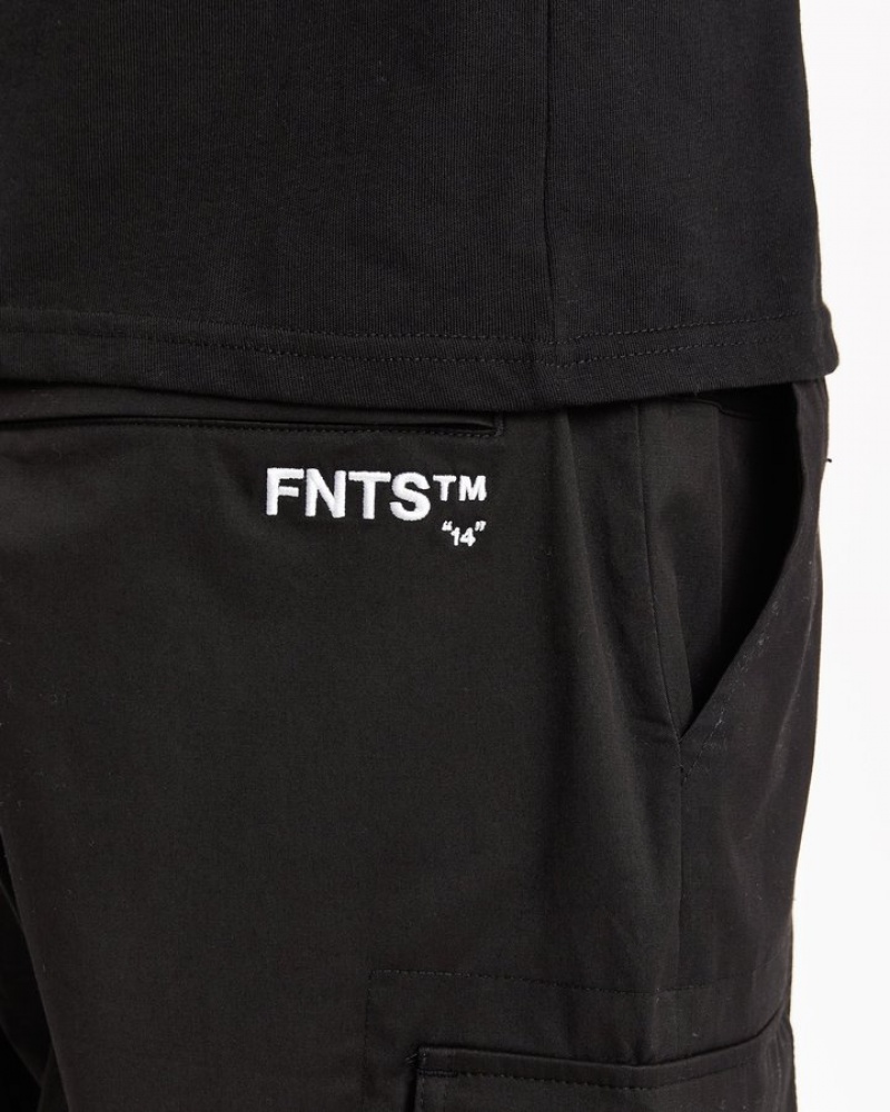 Black/White Hoodrich OG Trek Cargo Pants Cargo Pants | 5940-IAXBK