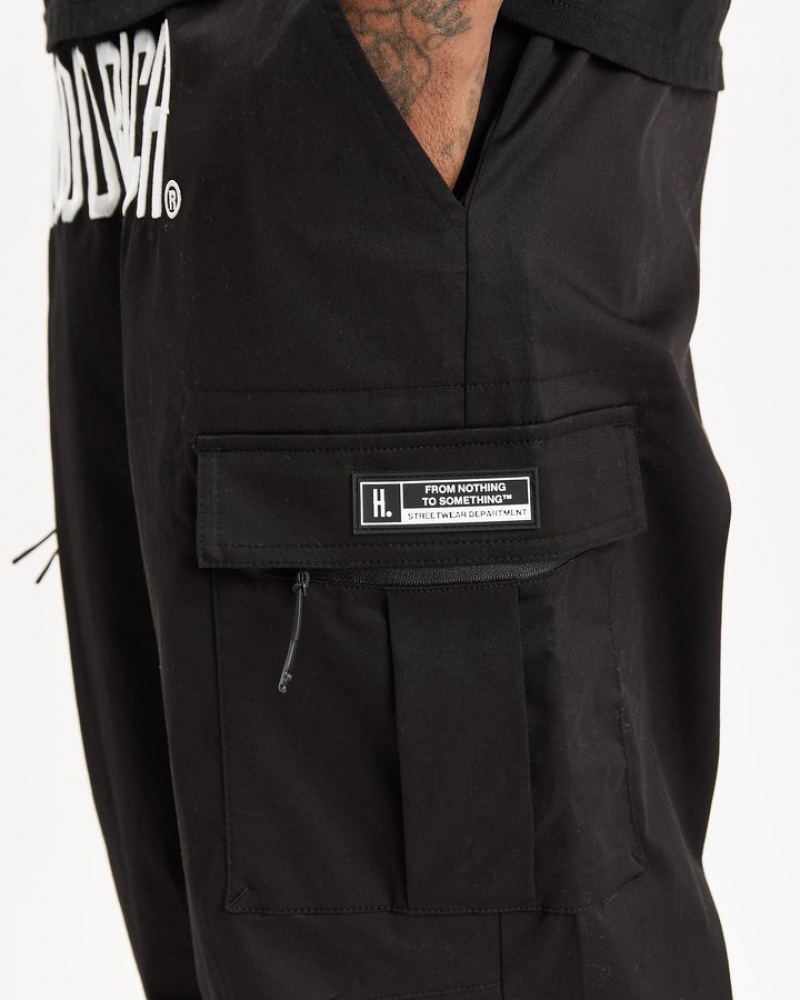 Black/White Hoodrich OG Trek Cargo Pants Cargo Pants | 5940-IAXBK