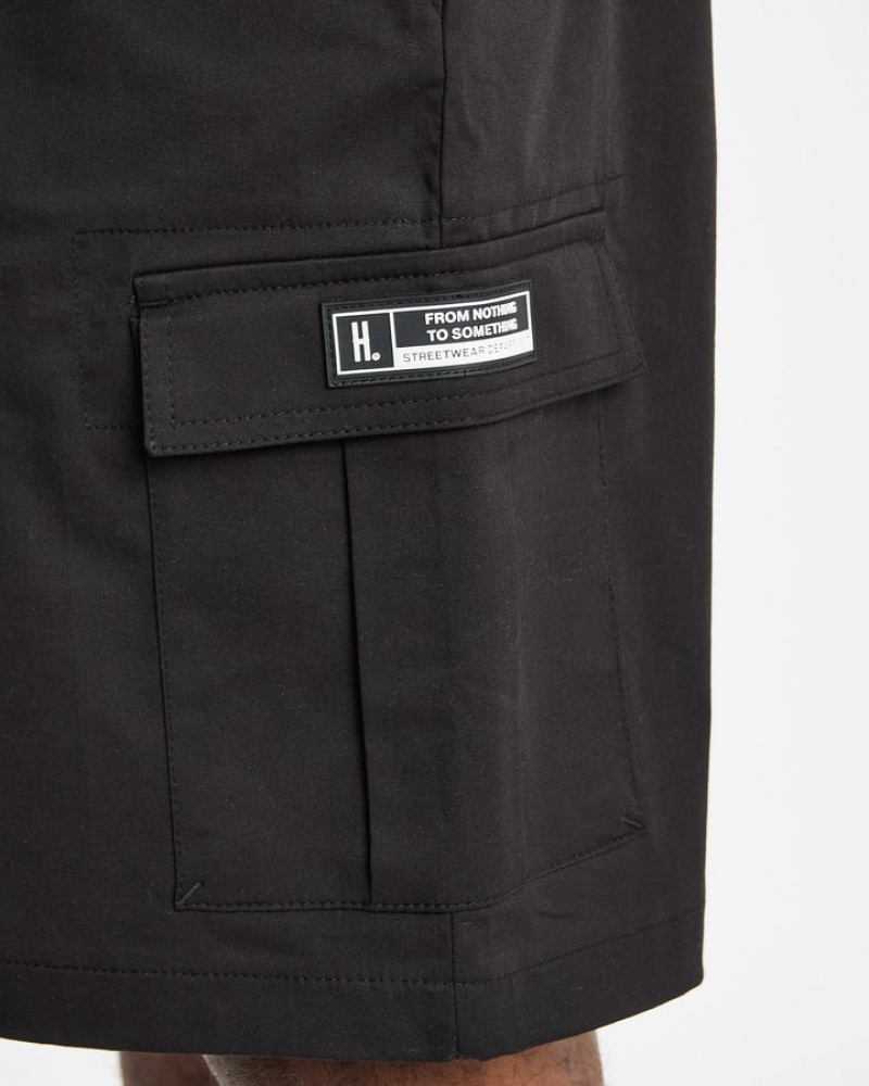 Black/White Hoodrich OG Trek Cargo Shorts Shorts | 8970-ZCITH