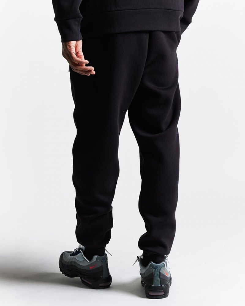 Triple Black Hoodrich OG Kraze Joggers Joggers | 2953-IPYUN