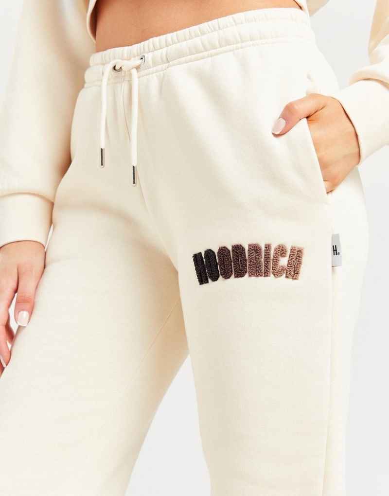 White Hoodrich Kraze Joggers Joggers | GWRXVD-192